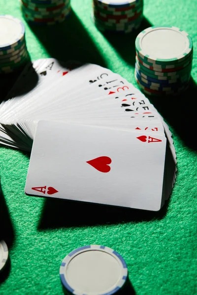 ledak138 platform interface showing live dealer tables and sportsbook markets
